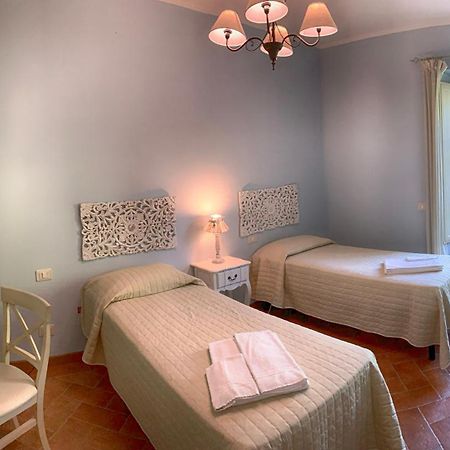 Casale Cardini Guest House Foiano Della Chiana Exterior photo