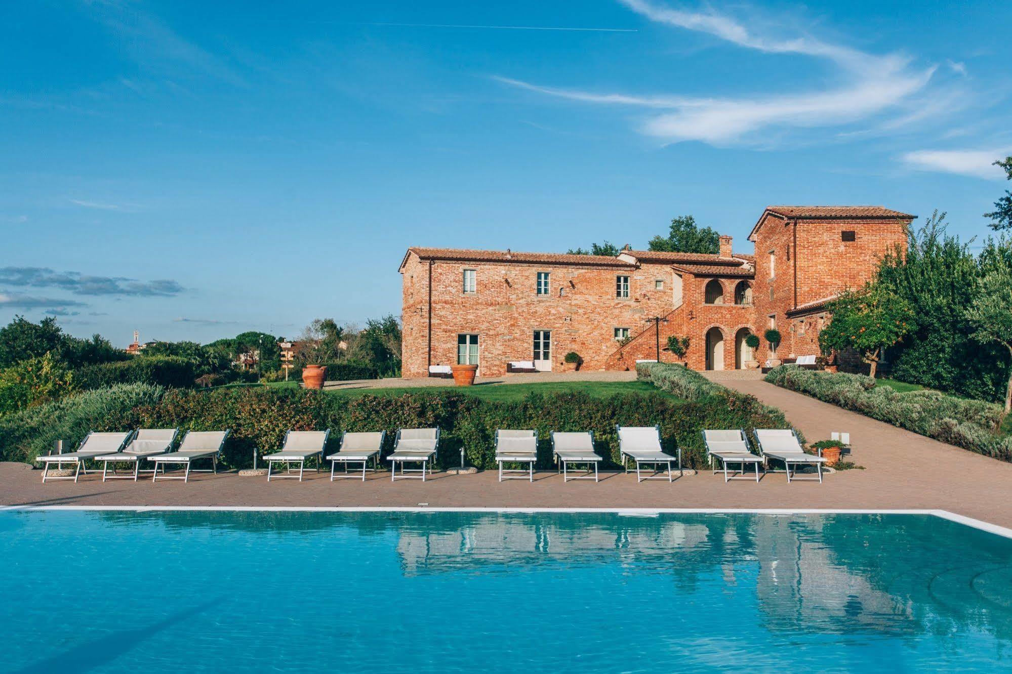 Casale Cardini Guest House Foiano Della Chiana Exterior photo